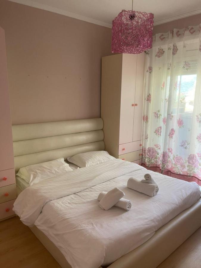 3 Bedroom Apartament
