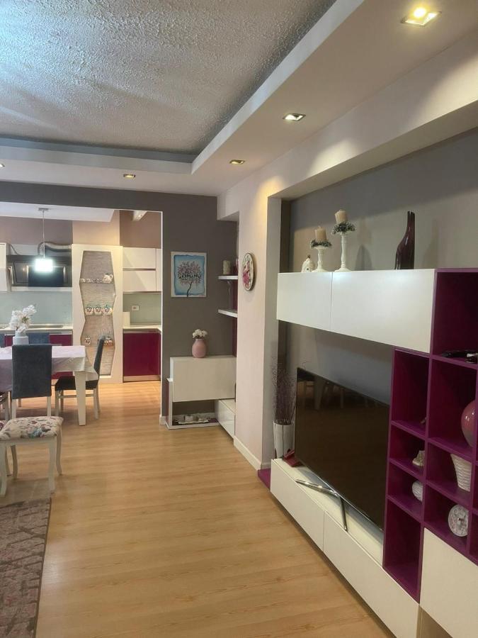 3 Bedroom Apartament *