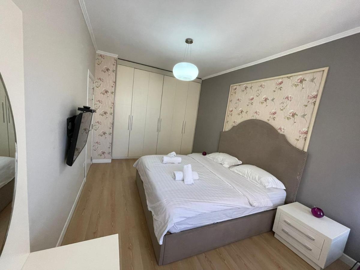 3 Bedroom Apartament
